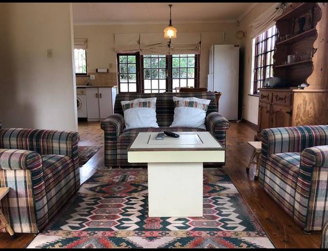 4 BEDROOM HOUSE FOR SALE IN SANDBAAI